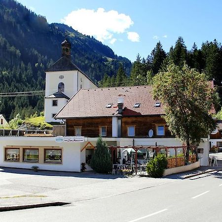 Gasthaus Traube Bichlbach Exterior foto