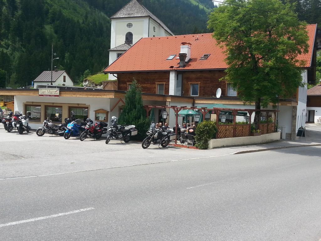 Gasthaus Traube Bichlbach Exterior foto