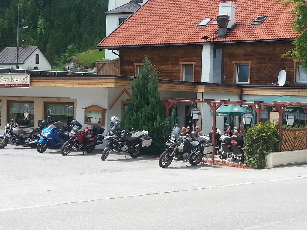 Gasthaus Traube Bichlbach Exterior foto